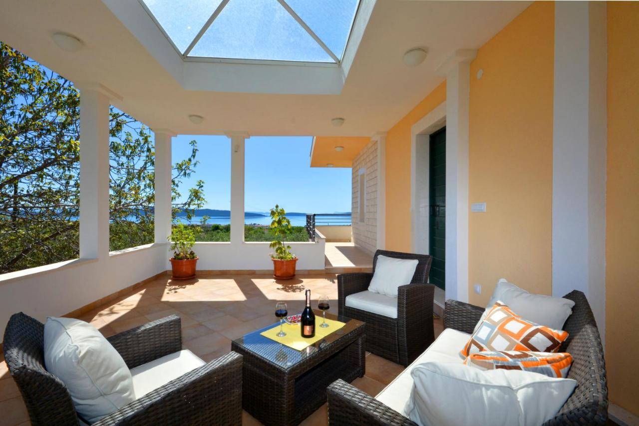 Villa Oliva Kaštela Eksteriør billede
